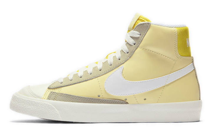 Nike Nike Blazer Mid 77 Bicycle Yellow Women's