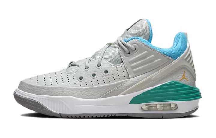 Jordan Jordan Max Aura 5 Basketball Shoes Gray Green Unisex