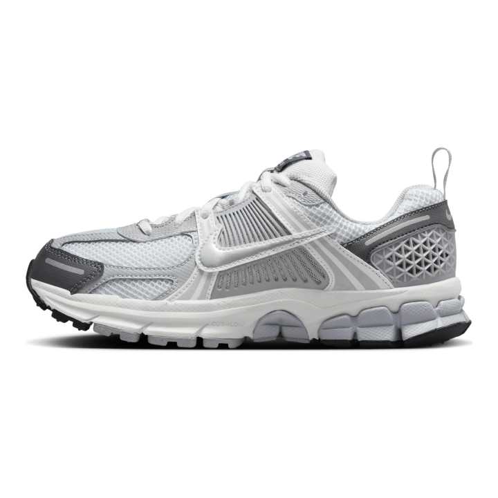 Nike Nike Zoom Vomero 5 Low top Kids Lifestyle Shoes White Gray