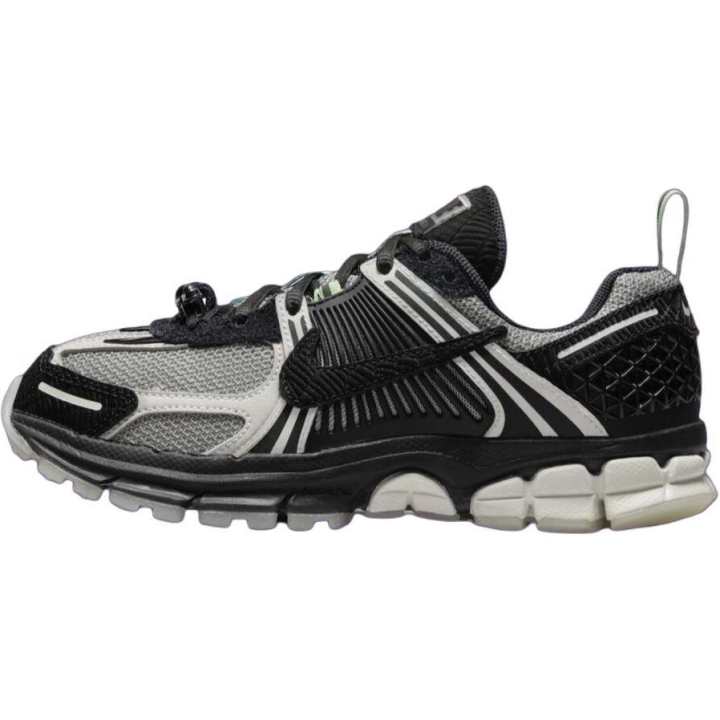 Nike Nike Vomero 5 Low top Running Shoes Black White Green Kids'