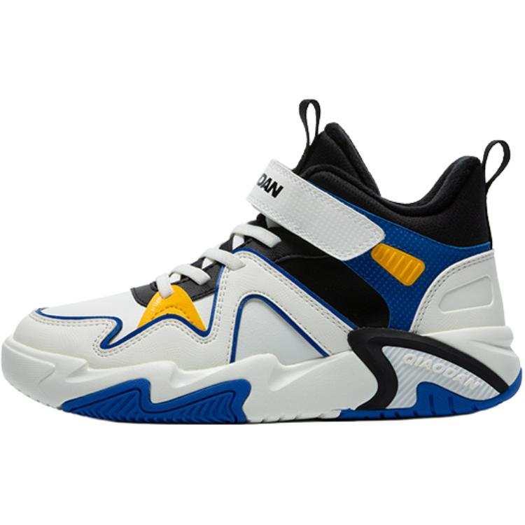 QIAODAN Mid top Skateboard Shoes White Black Teenagers