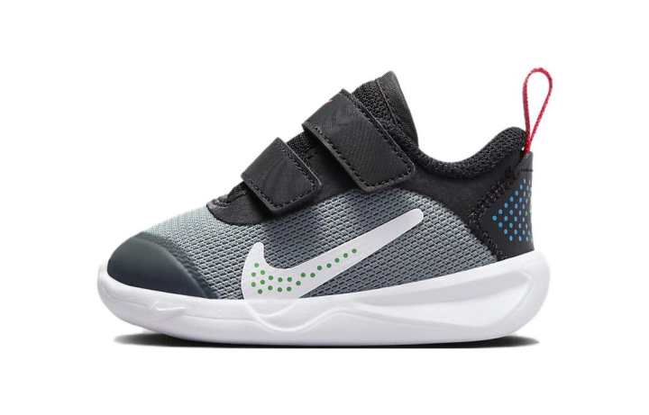 Nike Nike Omni Multi-Court TD 'Cool Grey Photo Blue'