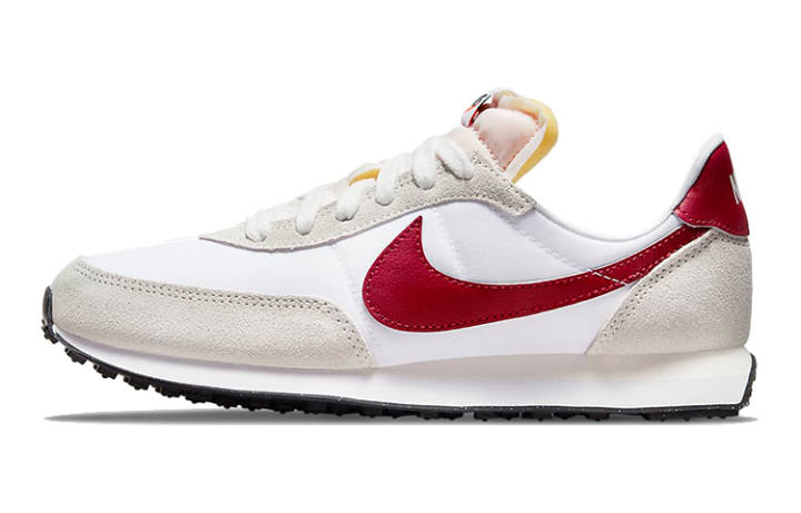 Nike Nike Waffle Trainer 2 Suede Low top Casual Shoes Beige White Red Unisex