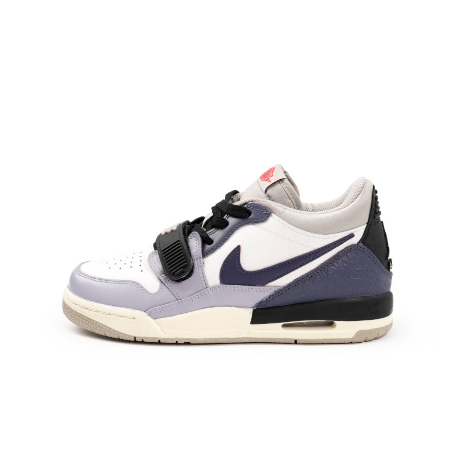 Jordan Jordan Legacy 312 Low Slip Resistant Abrasion Resistant Low top Children's Basketball Shoes Purple Teenagers
