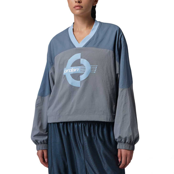 Jordan Jordan Brooklyn Women's Woven Long-Sleeve Graphic Pullover
