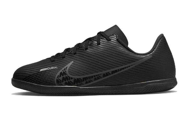 Nike Nike Mercurial Vapor 15 Club Slip Resistant Cushioning Abrasion Resistant Low top Soccer Shoes Black Kids'