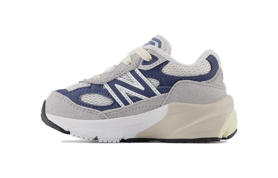 New Balance New Balance NB 990 V6 Comfortable Cushioning, Wear Resistant Low top Toddler Shoes White Blue Infant And Toddler