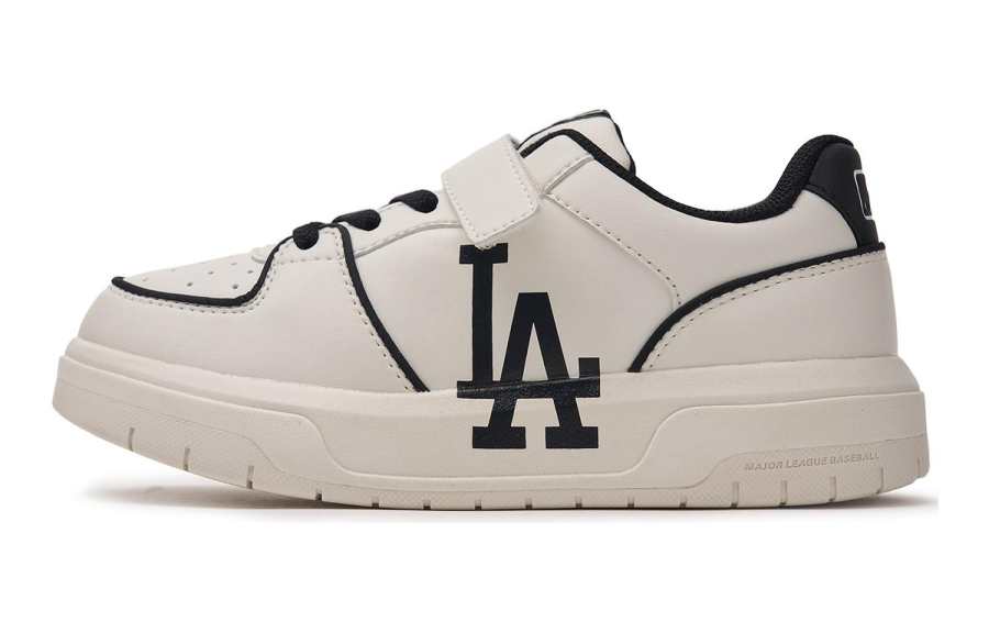 MLB Chunky Liner Slip Resistant Slip Resistant Low top Kids' Skateboarding Shoes Beige Black Teenagers