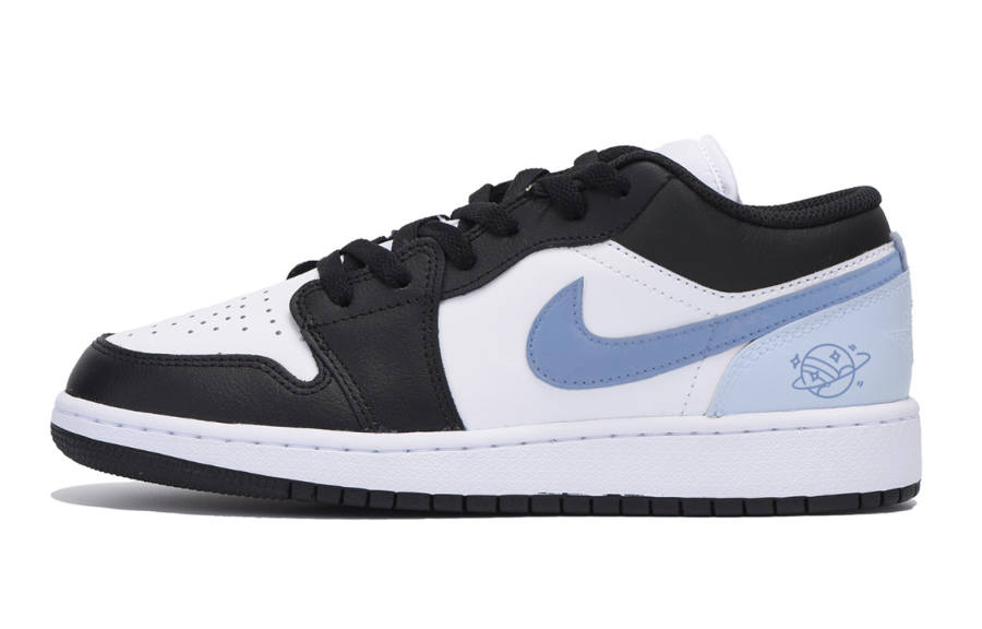 Jordan Jordan Air Jordan 1 Slip Resistant Low top Children's Basketball Shoes Black Teenagers