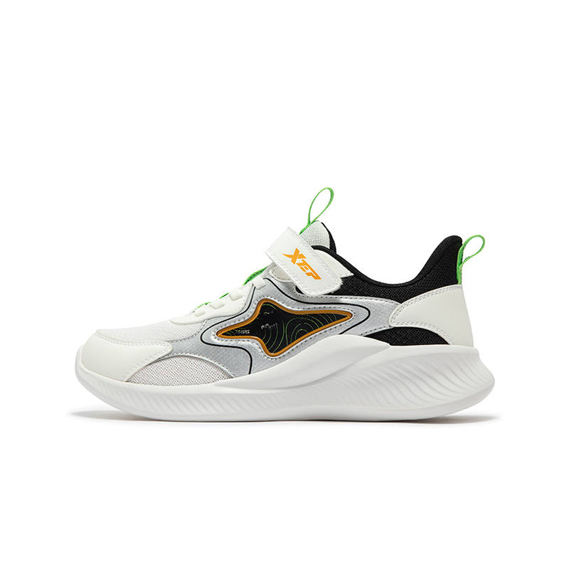 XTEP Synthetic Leather Slip Resistant Abrasion Resistant Slip Resistant Abrasion Resistant Low top Running Shoes White
