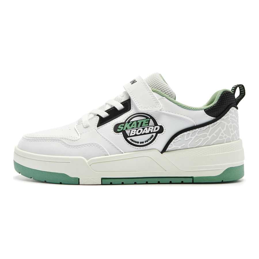 QIAODAN Low top Skateboard Shoes White Green Teenagers