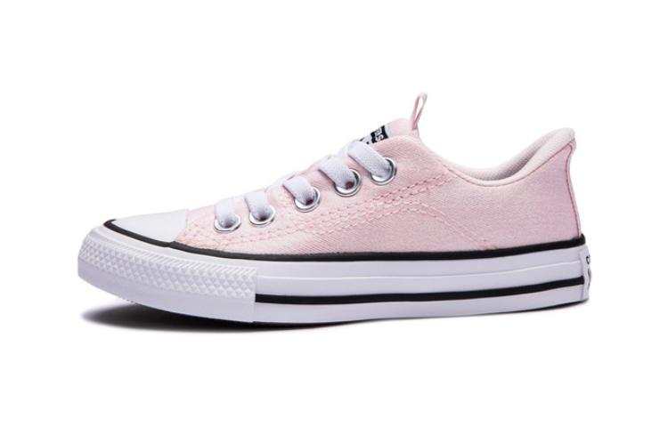 Converse Chuck Taylor All Star Low top Canvas Shoes Pink Children Aged 3 7 Years Old