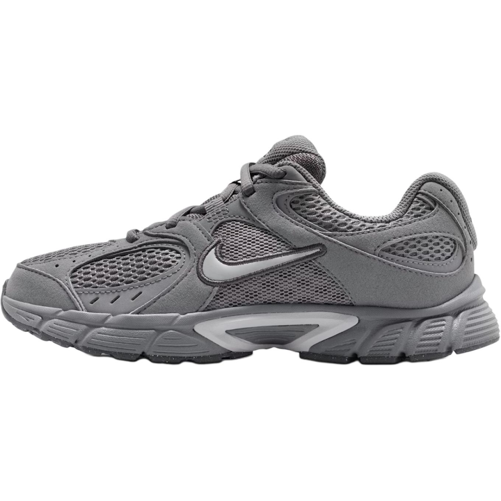 Nike Nike V5 RNR Low top Running Shoes Gray Unisex