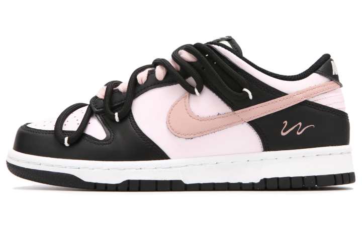 Nike Nike Dunk Slip Resistant Slip Resistant Low top Kids' Skateboarding Shoes Pink Black Teenagers