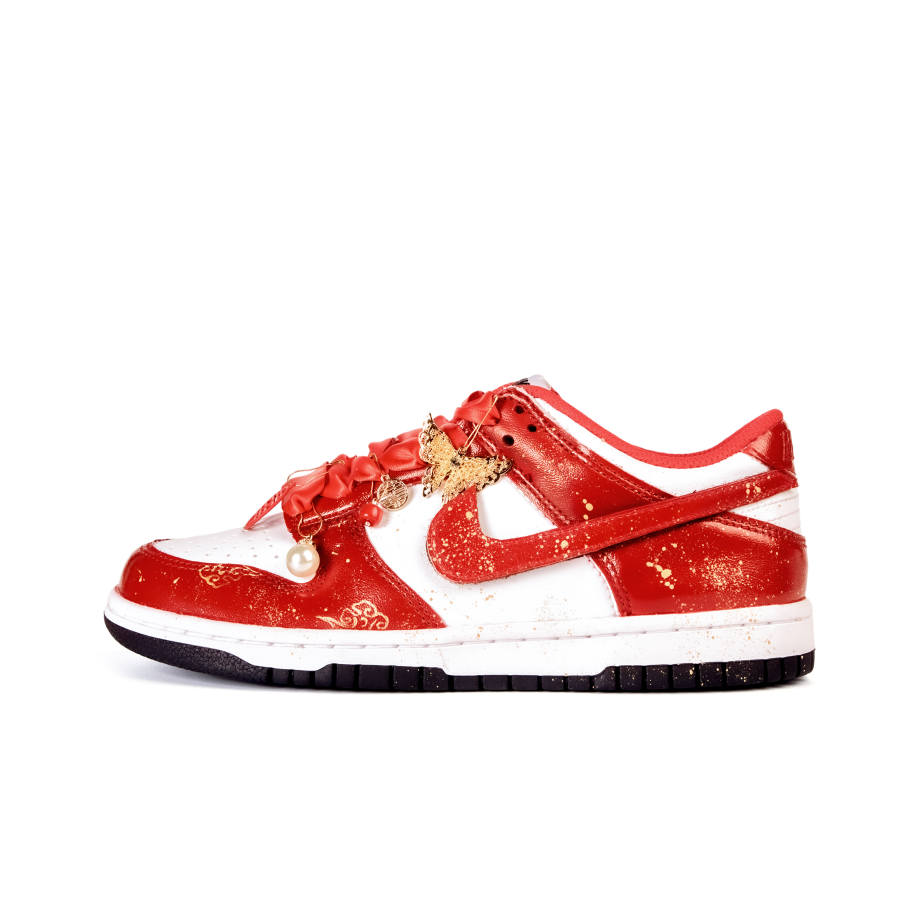 Nike Nike Dunk 'Year Of The Dragon' Leather Slip Resistant Low top Kids' Skateboarding Shoes Red Teenagers
