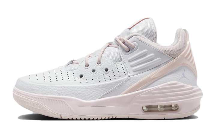 Jordan Jordan Max Aura 5 Low top Basketball Shoes Pink White Unisex