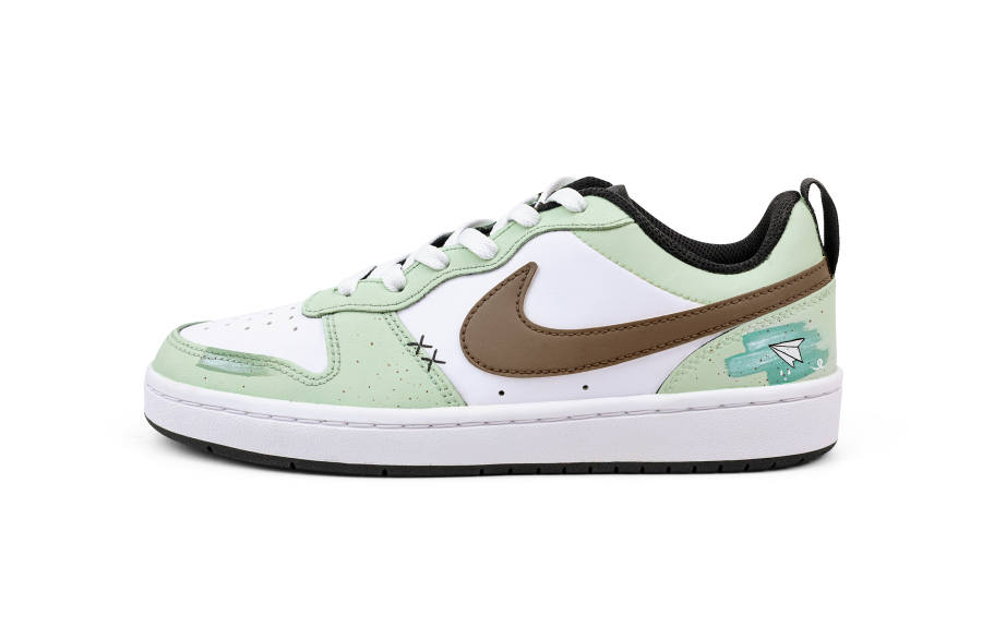 Nike Nike Court Borough Low 2 Leather Slip Resistant Abrasion Resistant Low top Kids' Skateboarding Shoes White Green