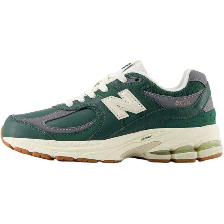 New Balance New Balance NB 2002R Comfortable Abrasion Resistant Low top Kids Lifestyle Shoes Green White Teenagers
