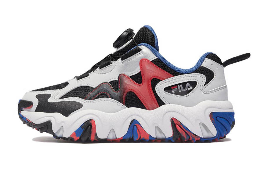 FILA KIDS TGR 4 Slip Resistant Abrasion Resistant Low top Kids' Outdoor Shoes Black Red Blue Teenagers