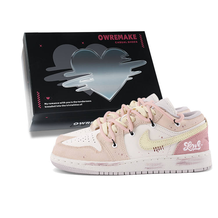 Jordan Jordan Air Jordan 1 Low top Kids' Skateboarding Shoes Pink White Teenagers