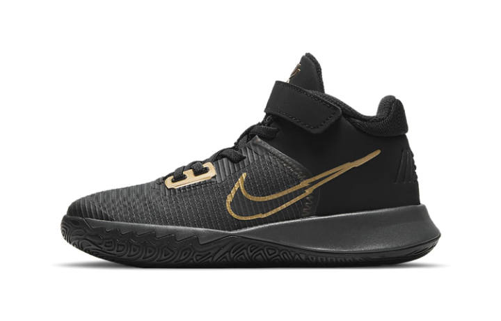 Nike Nike Flytrap 4 Low top Basketball Shoes Black Gold Children Aged 3 7 Years Old