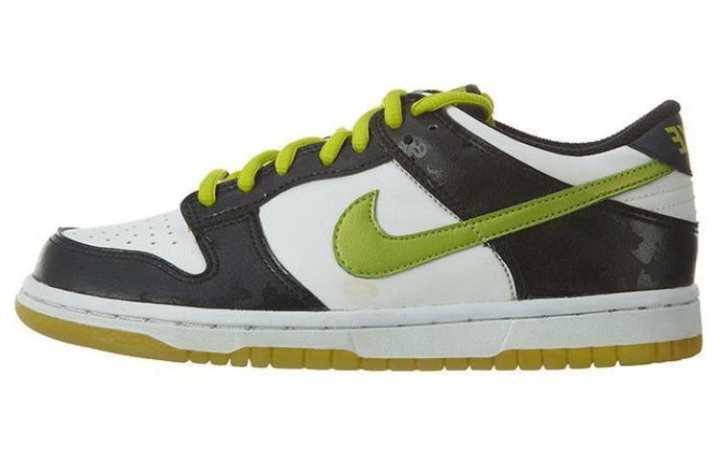 Nike Nike Dunk Low Glow In The Dark GS
