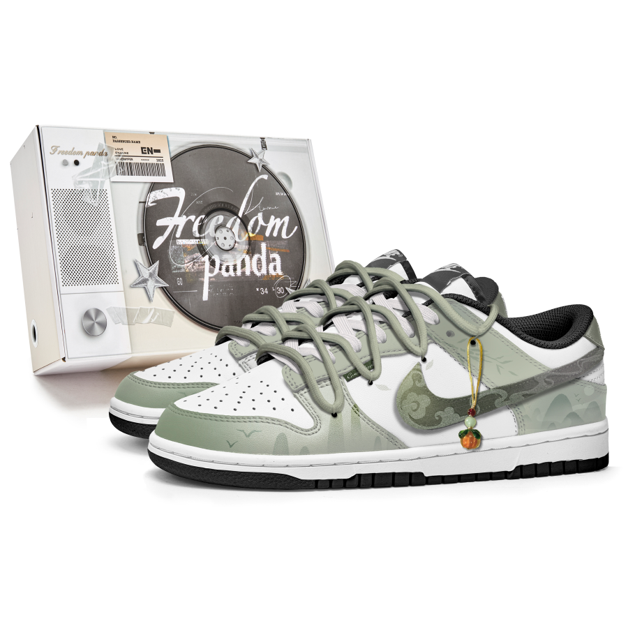 Nike Nike Dunk Slip Resistant Abrasion Resistant Low top Kids' Skateboarding Shoes Green White Teenagers