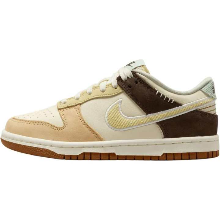 Nike Nike Dunk Low top Skateboard Shoes Ecru Unisex