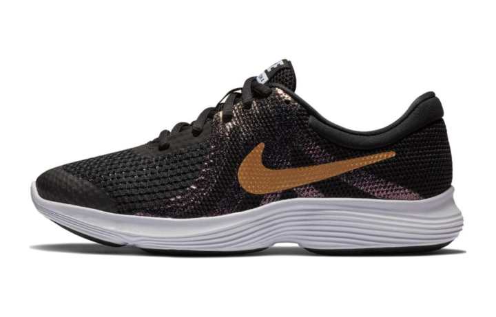 Nike Nike REVOLUTION 4 Shield Athletic Sneakers Slip Resistant Anti Kick Low top Running Shoes Black Unisex