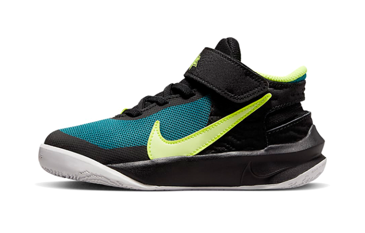 Nike Nike Team Hustle D 10 Flyease Cushioning Basketball Shoes Black Green Children Aged 3 7 Years Old