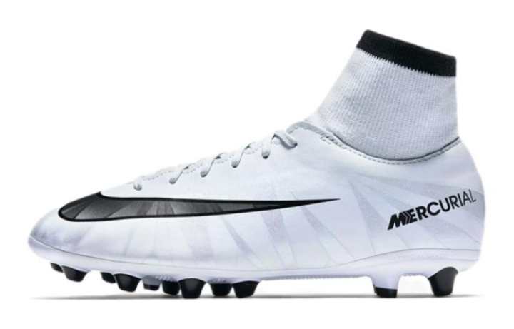 Nike Nike Kids' Soccer Shoes Kids