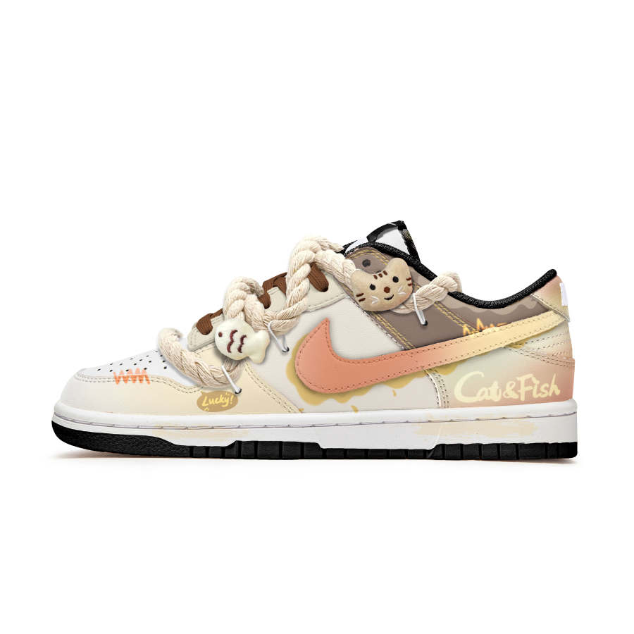 Nike Nike Dunk Slip Resistant Abrasion Resistant Low top Kids' Skateboarding Shoes Yellow White Teenagers