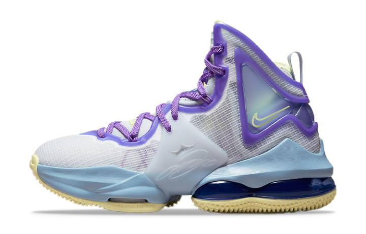 Nike Nike LeBron 19 Aura GS