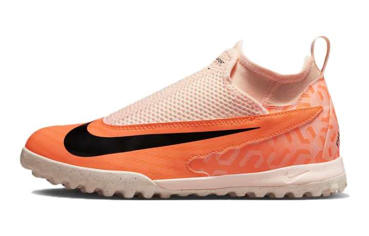 Nike Nike Junior Phantom GX Abrasion Resistant Low top Soccer Shoes Orange Unisex
