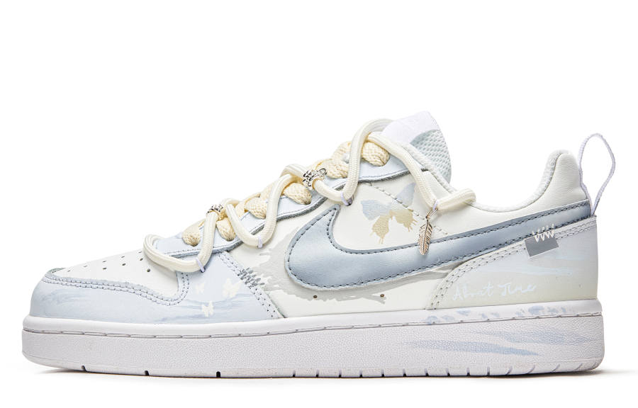 Nike Nike Court Borough 2 Slip Resistant Low top Kids' Skateboarding Shoes Beige Blue Teenagers
