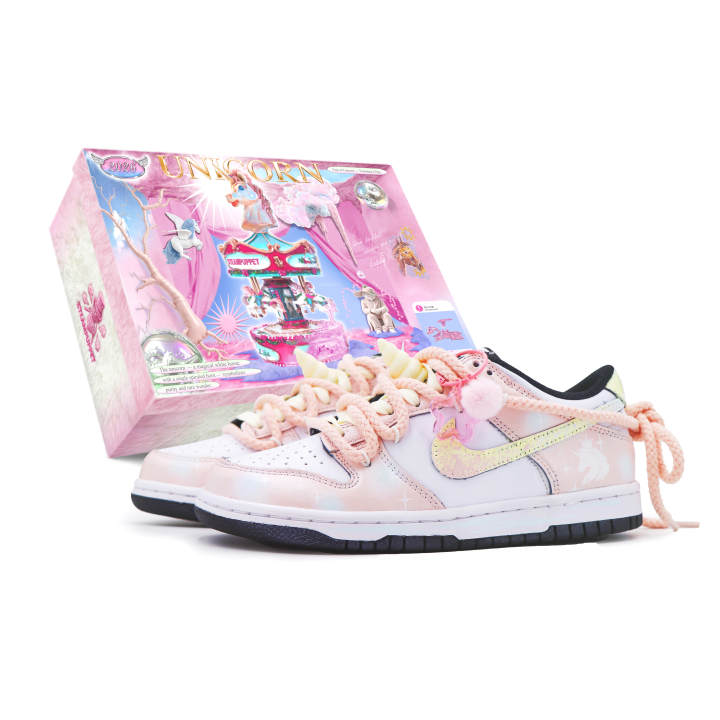 Nike Nike Dunk Low top Kids' Skateboarding Shoes Pink Yellow Blue