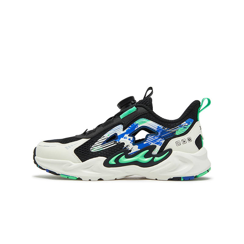 XTEP Slip Resistant Abrasion Resistant Low top Casual Shoes Sail White Black Neon Green Kids'