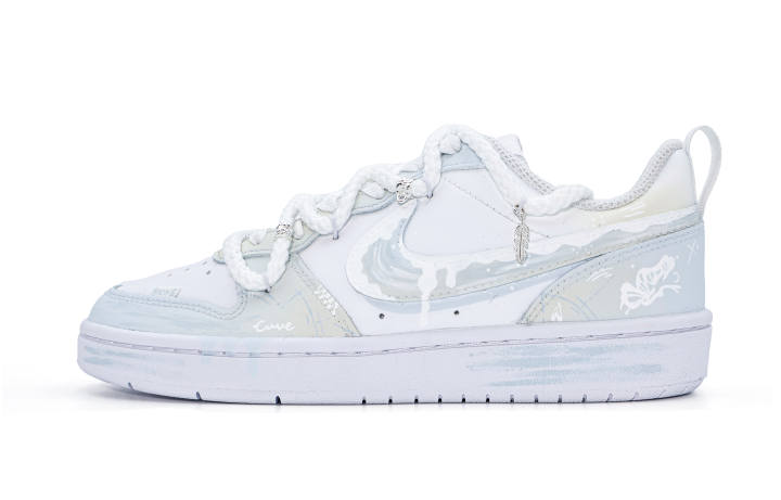 Nike Nike Court Borough 2 Low Leather Low top Kids' Skateboarding Shoes Light Blue Teenagers