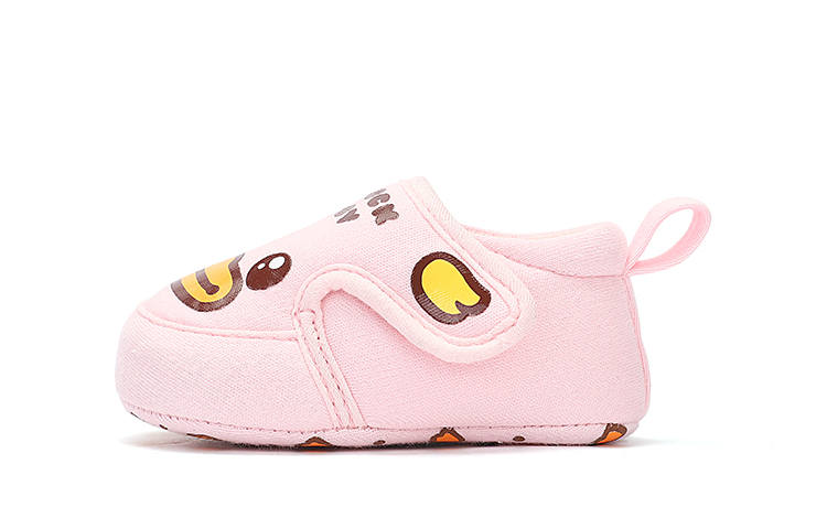 B.Duck Yellow Duck Slip Resistant Abrasion Resistant Pre Walking Baby Shoes Infant And Toddler