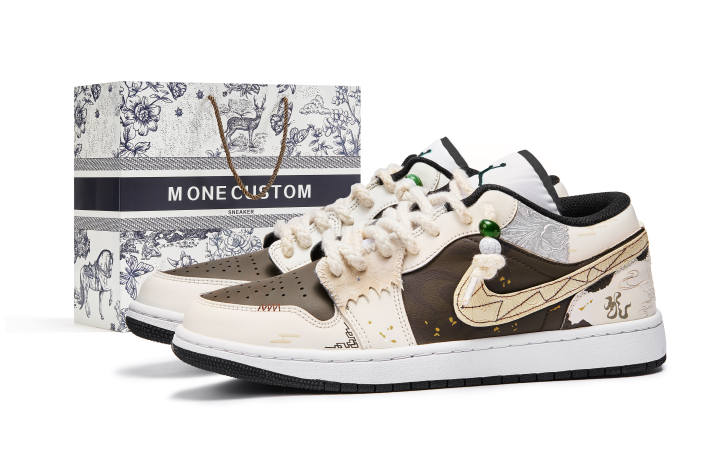 Jordan Jordan Air Jordan 1 M ONE Leather Slip Resistant Cushioning Slip Resistant Cushioning Low top