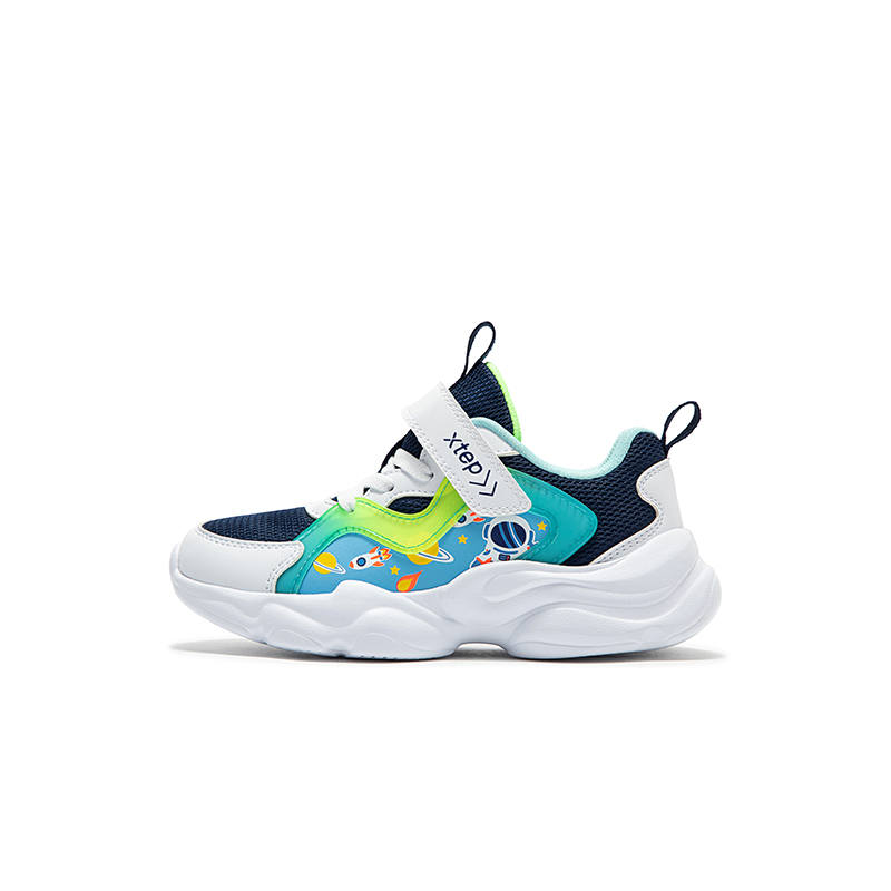 XTEP Slip Resistant Anti Kick Slip Resistant Anti Kick Kids Lifestyle Shoes Dark Blue New White
