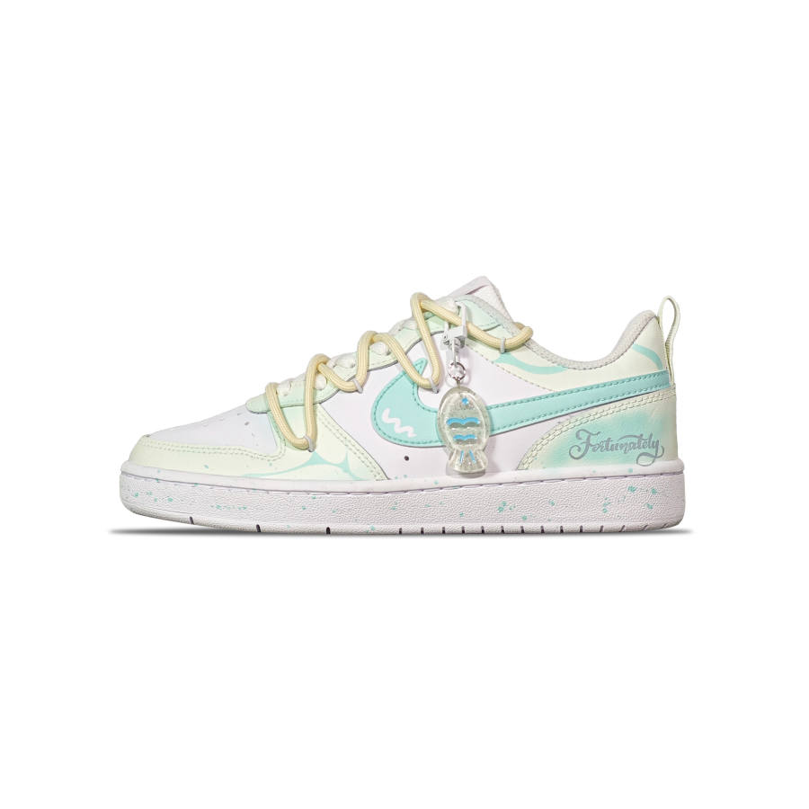 Nike Nike Court Borough Slip Resistant Abrasion Resistant Low top Kids' Skateboarding Shoes White Green Teenagers