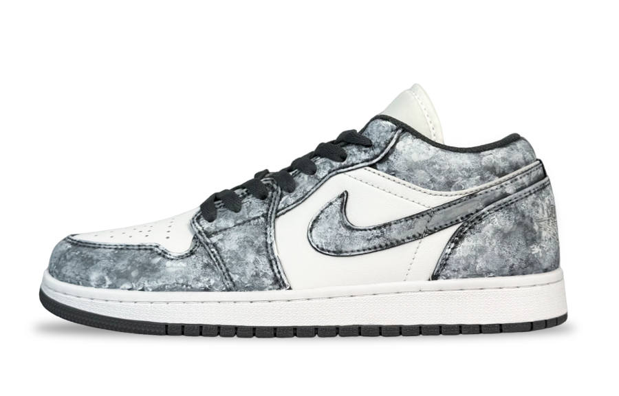 Jordan Jordan Air Jordan 1 Devoid Abrasion Resistant Low top Children's Basketball Shoes Black White Teenagers