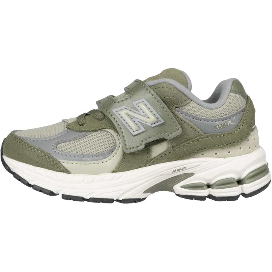New Balance New Balance NB 2002R Low top Casual Shoes Green Kids'