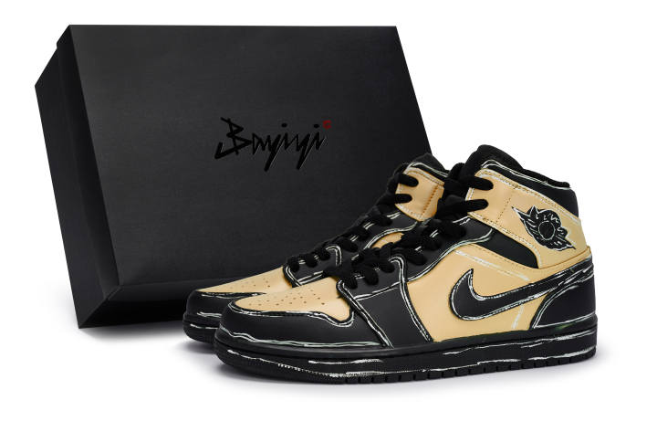 Jordan Jordan Air Jordan 1 Mid Phantom Black Blade Orange, Special Shoe Box Cushioning Mid top
