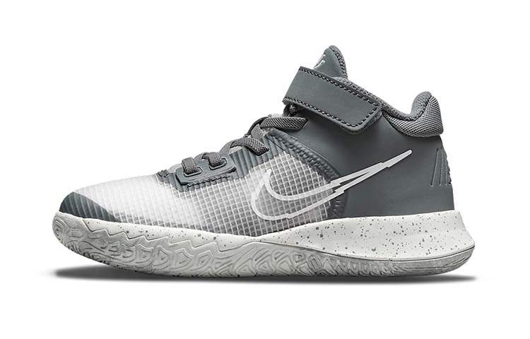 Nike Nike Flytrap 4 Irving Mid top Children's Basketball Shoes White Gray Children Aged 3 7 Years Old