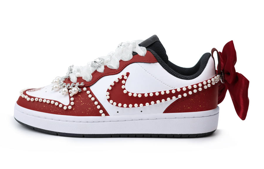 Nike Nike Court Borough Princess On The Run Anti Slip Wear Resistant Low Top Kids' Skateboarding Shoes Red Teenagers