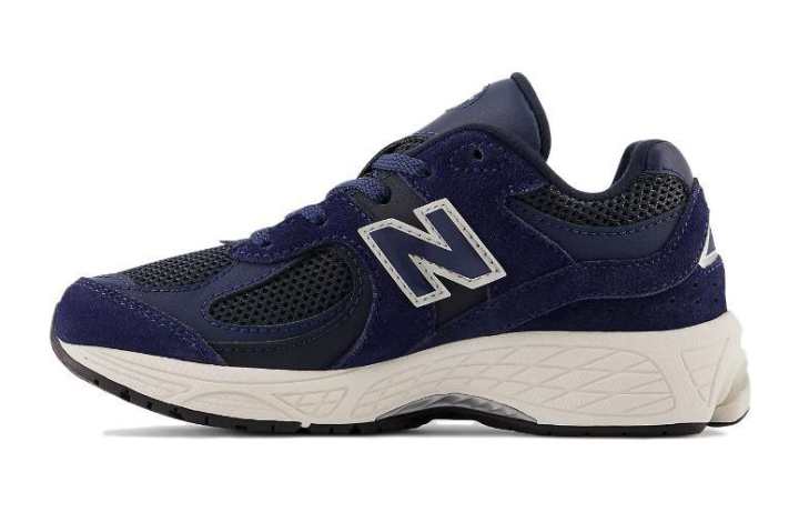 New Balance New Balance 2002 "Midnight Blue" Sneakers