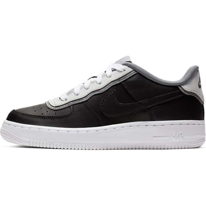 Nike Nike Air Force 1 Low top Skateboard Shoes Black Unisex