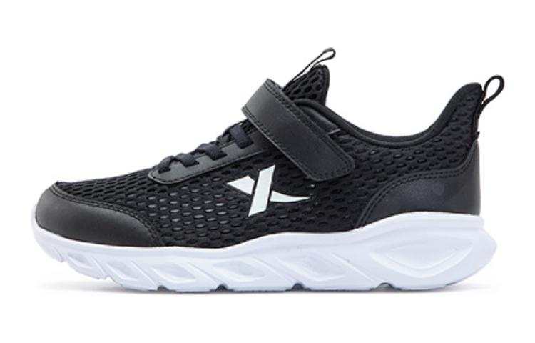 XTEP Low top Running Shoes Black White Teenagers